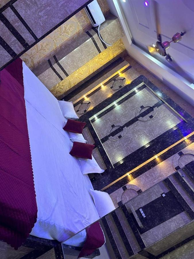 Buxar Hotel Shyam Inn מראה חיצוני תמונה